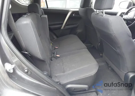 2018 Toyota Rav4 Xle from USA, damaged, VIN JTMRFREV3JJ223062